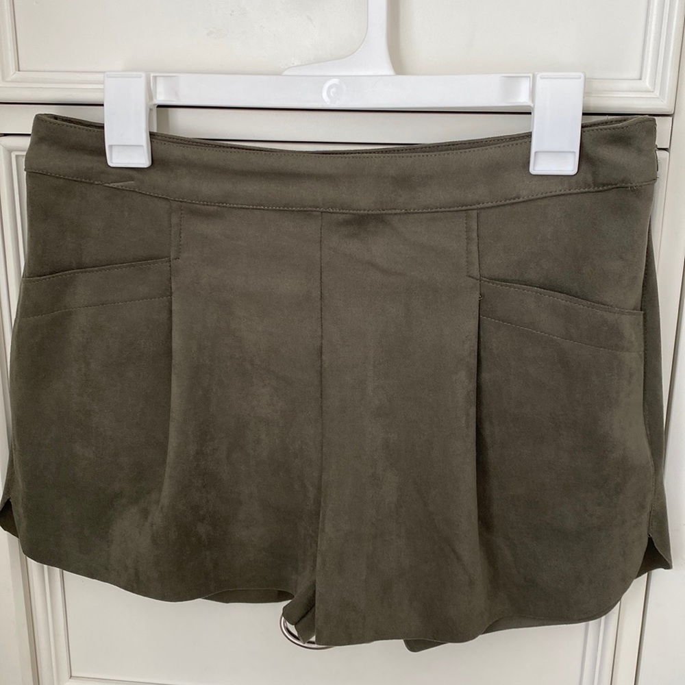 Suede like shorts